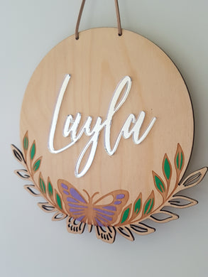 Round - 3D One Name Sign -  Butterfly & Leaf Edge
