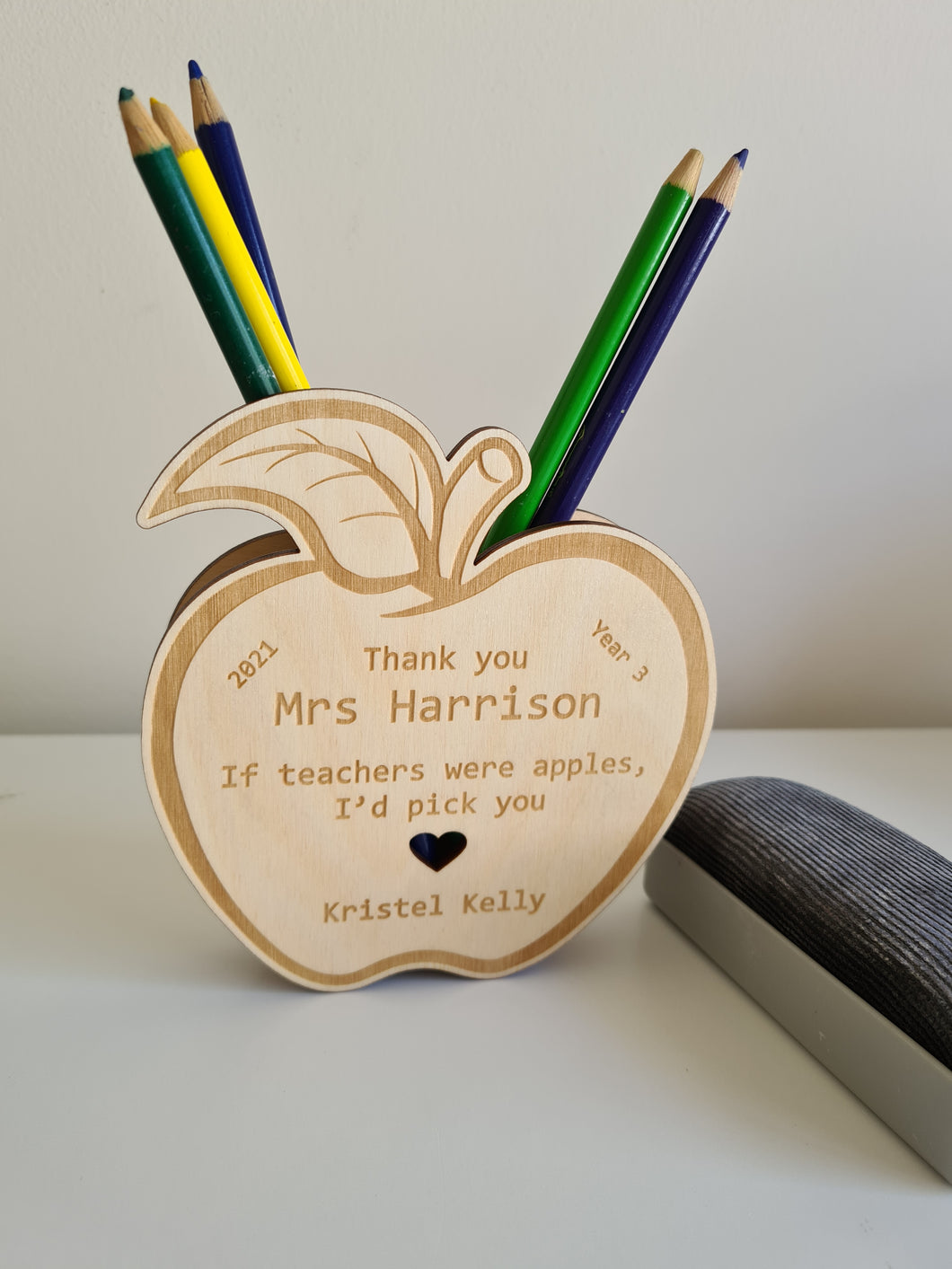 Teachers Gift - Personalised Apple Pencil Holder